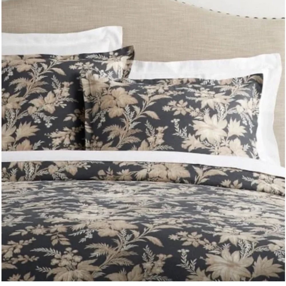 Pottery Barn Full/Queen Augustine Floral Belgian Flax Linen Duvet